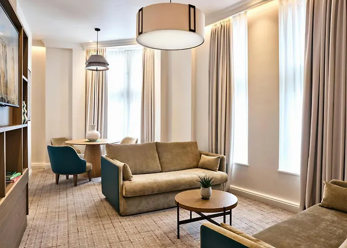 Radisson Blu Hotel, London Euston Square